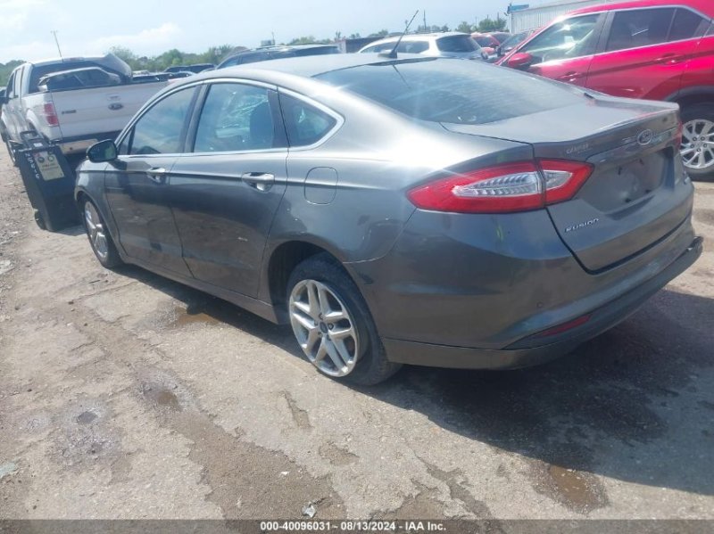 Thumbnail of 2013 Ford Fusion Se with VIN 3FA6P0HR5DR183772