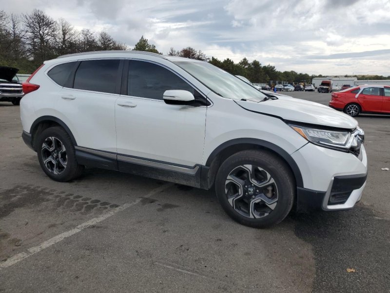 Thumbnail of 2019 Honda Cr-V Touring with VIN 7FARW2H98KE029811