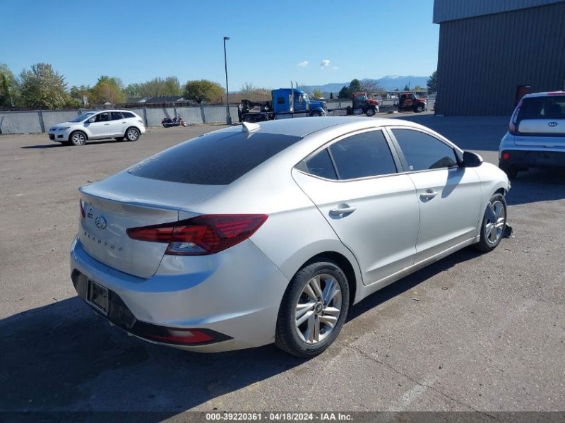 Thumbnail of 2019 Hyundai Elantra Sel with VIN 5NPD84LFXKH446308