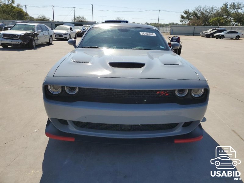 Thumbnail of 2021 Dodge Challenger R/T Scat Pack with VIN 2C3CDZFJ6MH586697