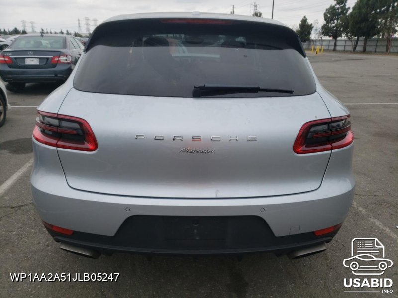 Thumbnail of 2018 Porsche Macan with VIN WP1AA2A51JLB05247